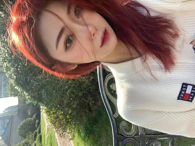 [1V+4P/76MB]【富二代 fKabuto】 不知名美女