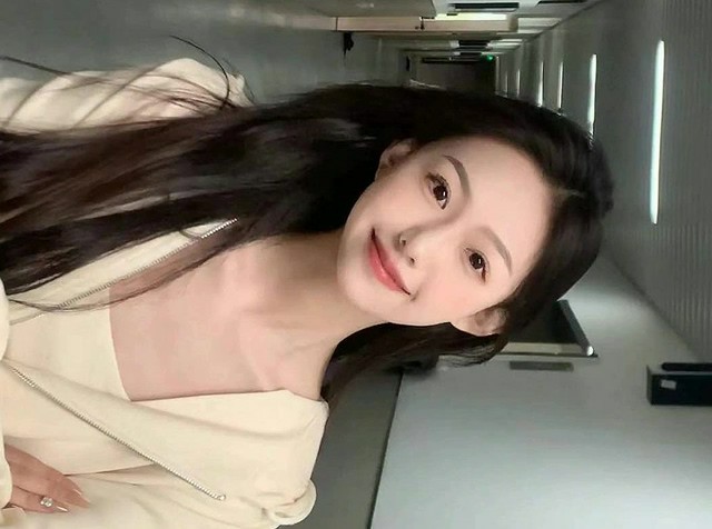 [MP4/112MB]不知名高颜值学生妹